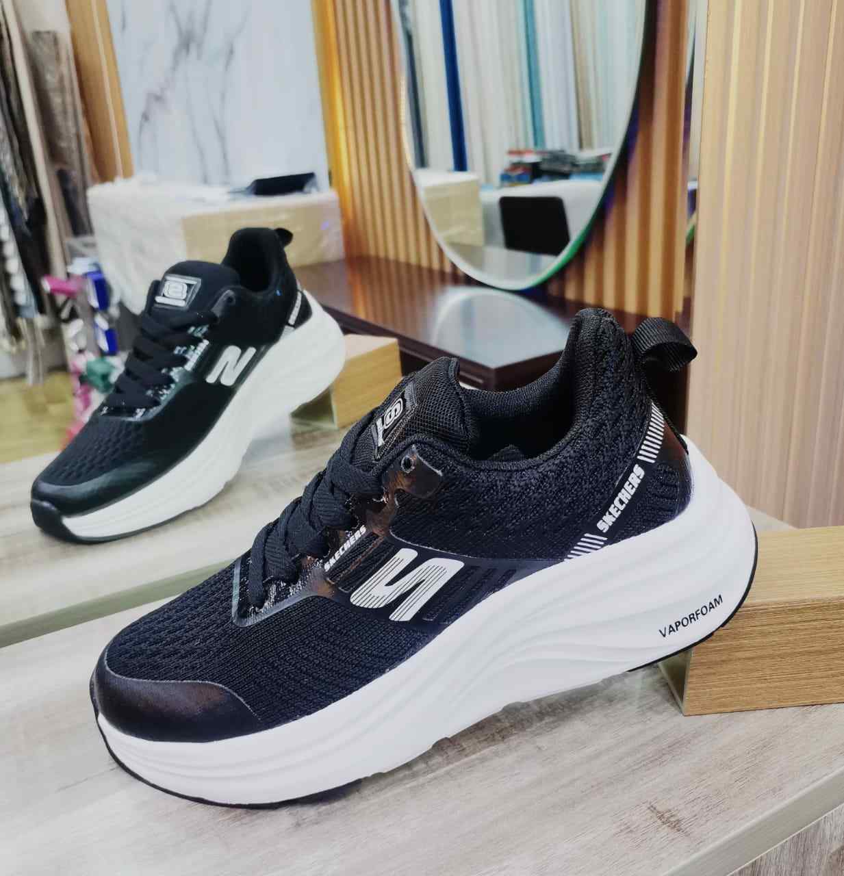Sketchers Ladies