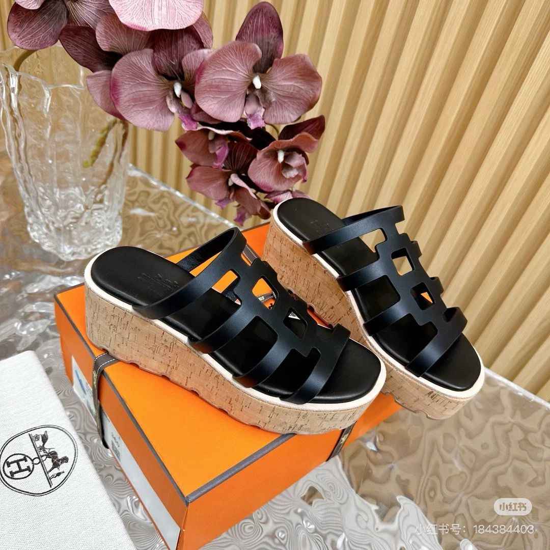 Hermes Sandal