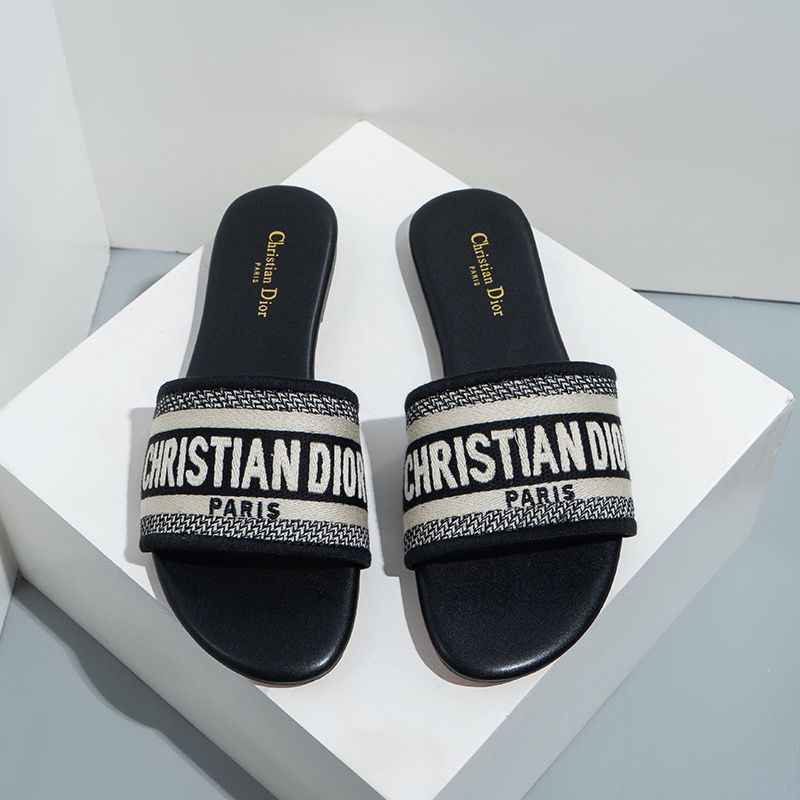 Dior Slipper