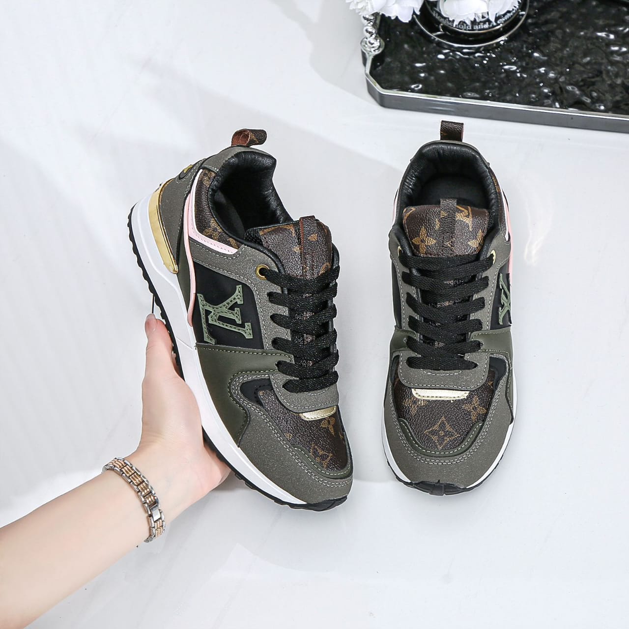 LV Shoes
