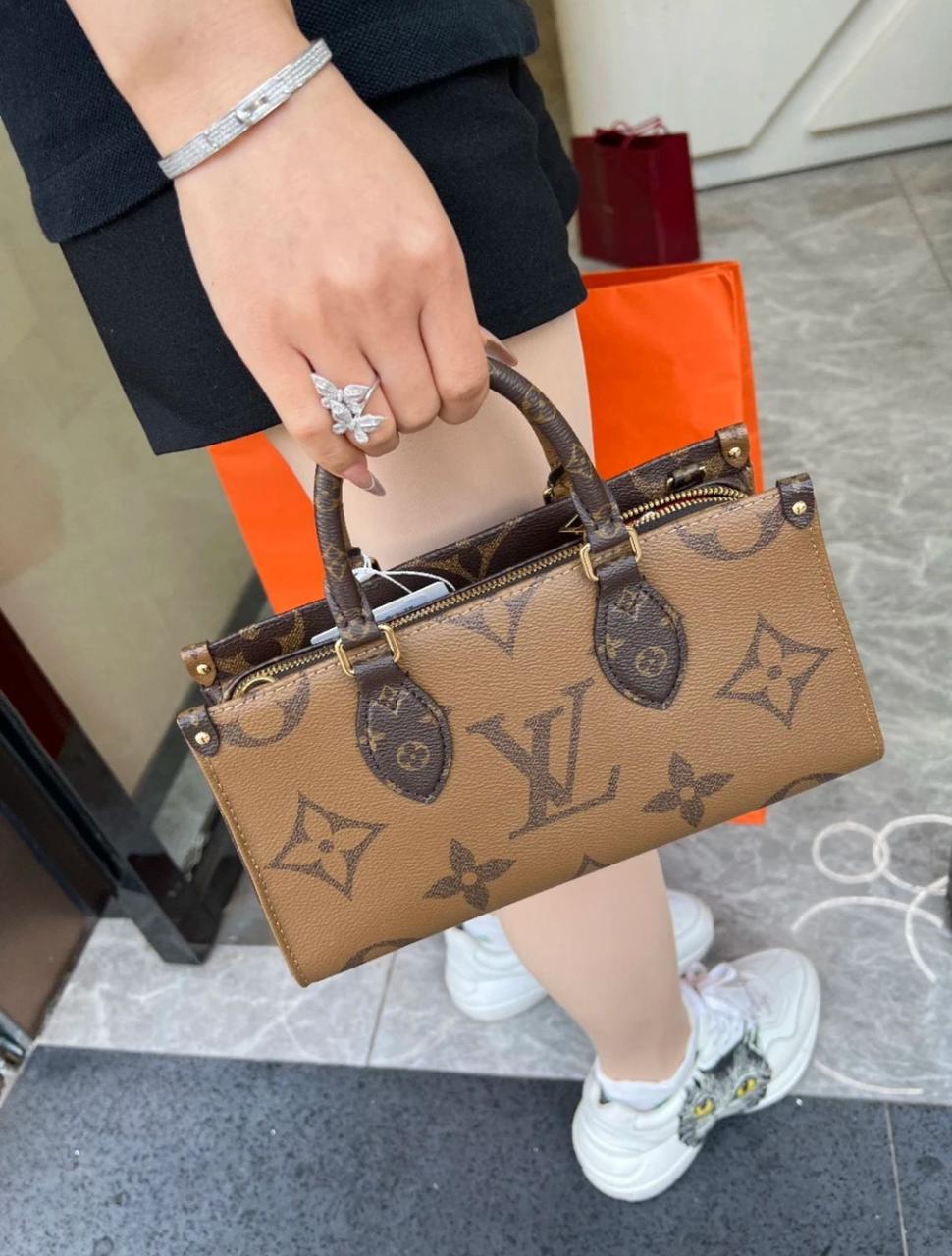 MK ladies bag