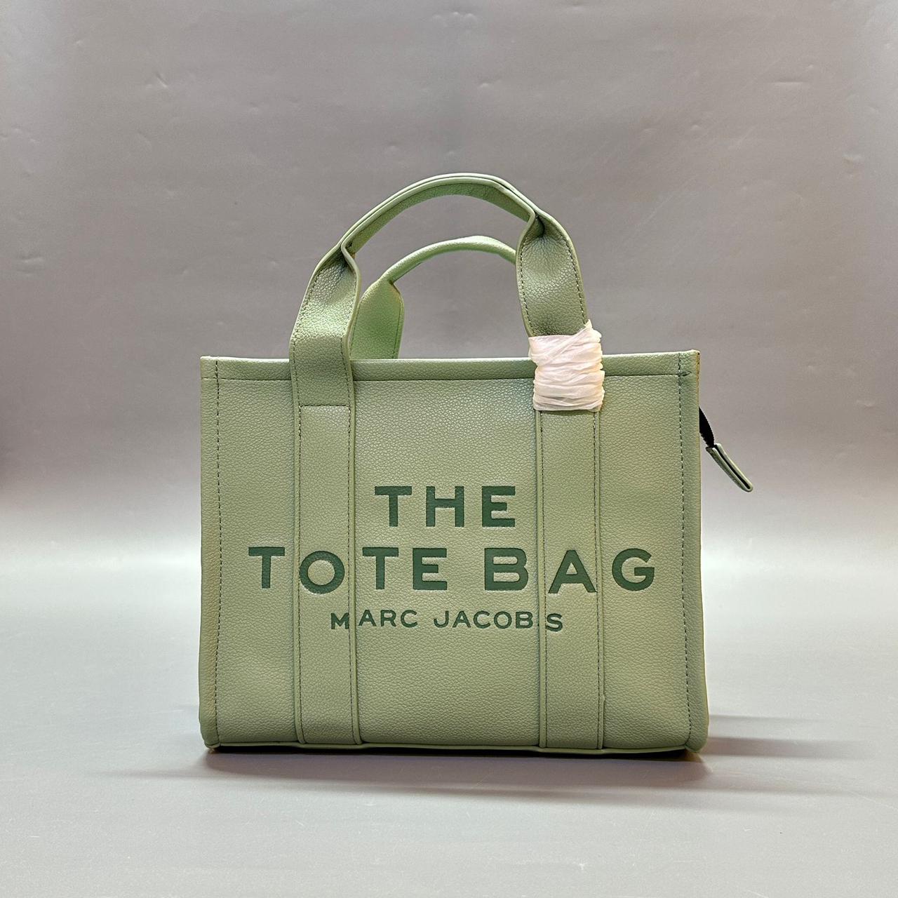 Green tote bag