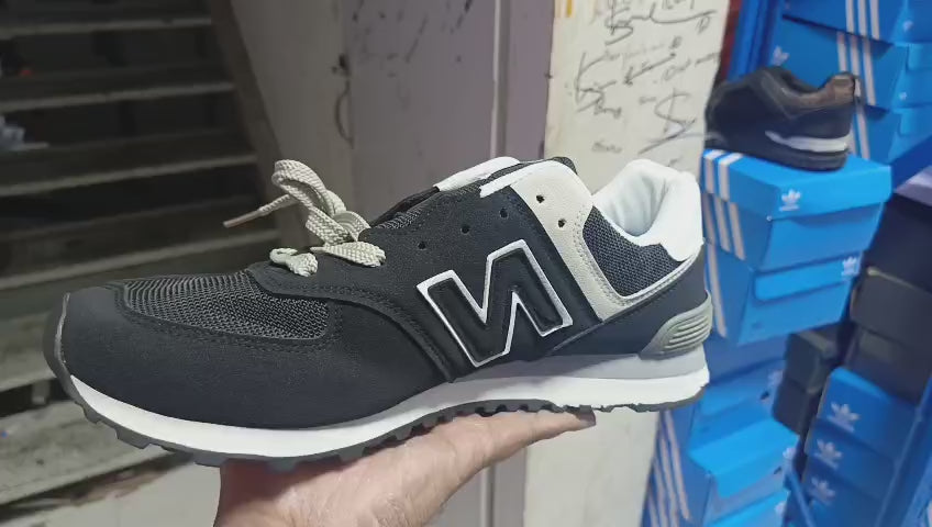 Premium Casual Sneakers - Lightweight Comfortable Walking Shoes for Men & Women"