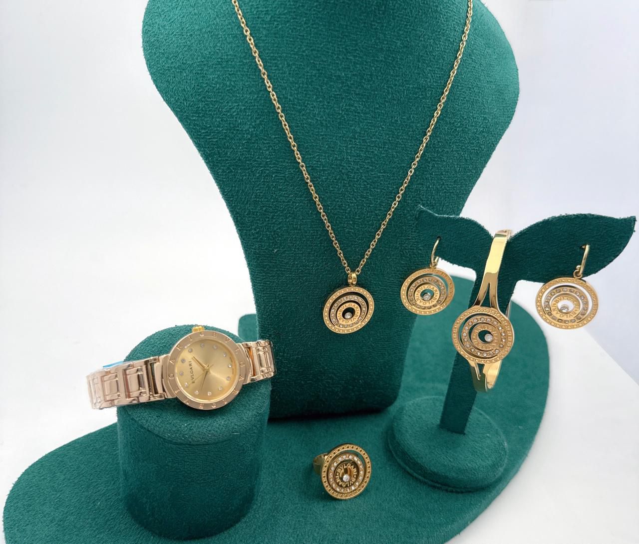 Premium Stainless Steel Watch - Classic Analog Timepiece with Date Display