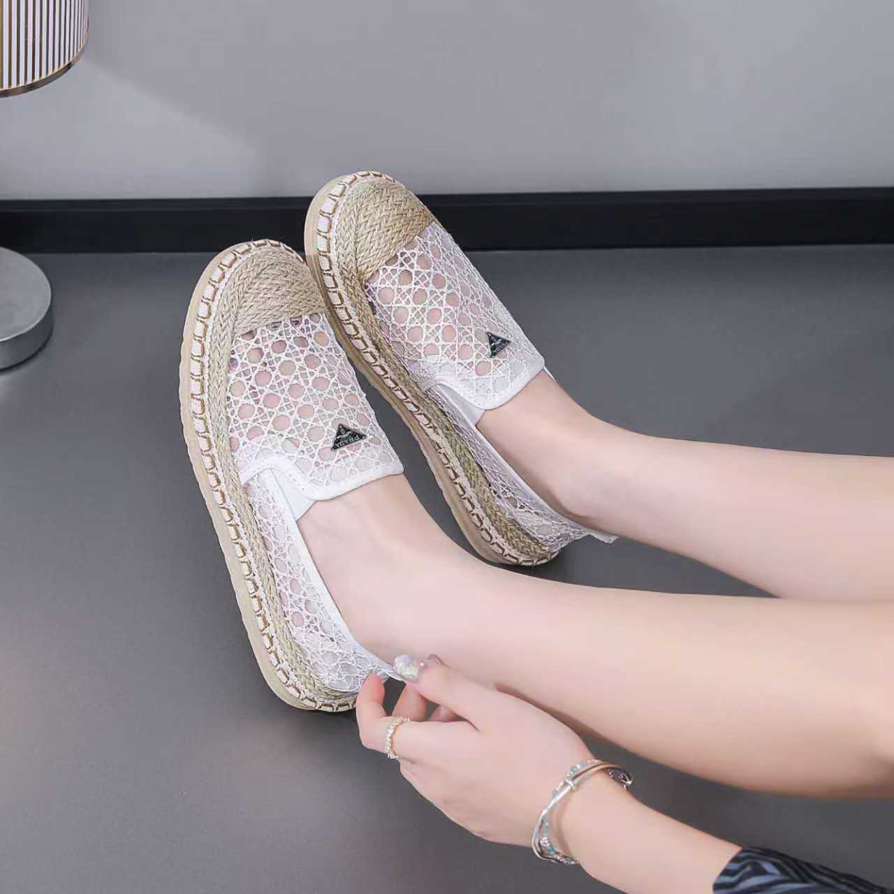 Best Branded shoes for ladies Comfortable sneakers shoes