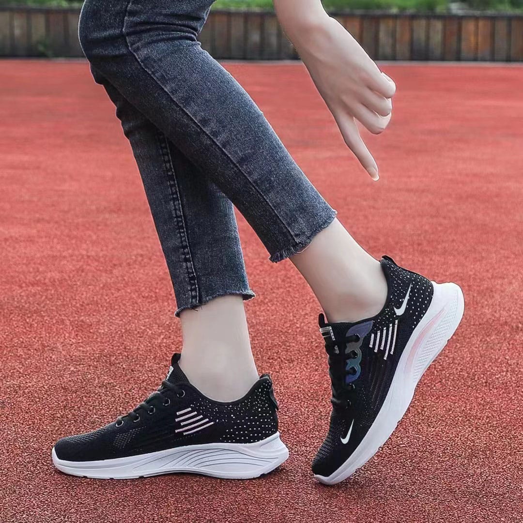 Best Quality Sneaker shoes for both men and women