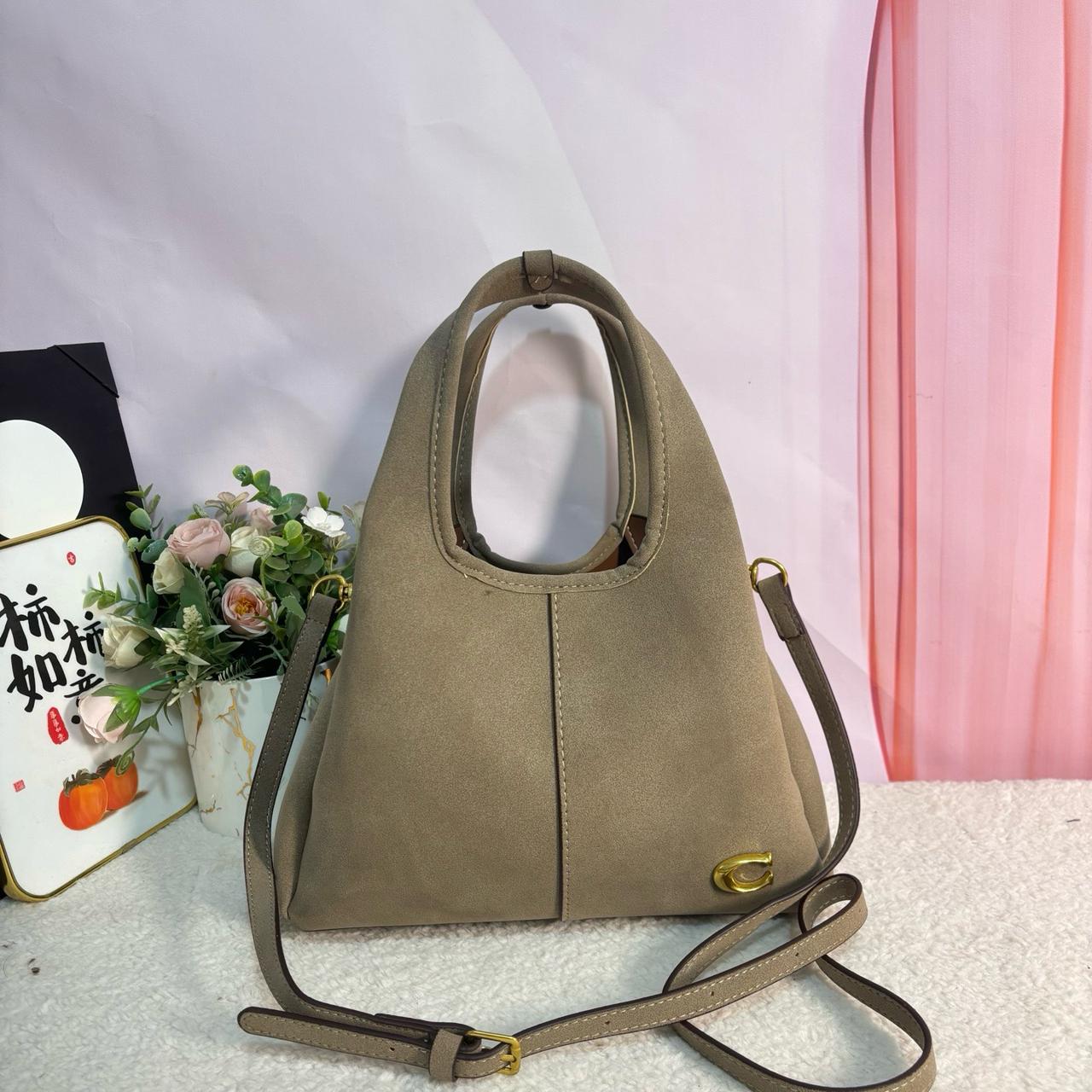 CHANEL MATELASSE ᴅᴏᴜʙʟᴇ ғʟᴀᴘ
    ғᴀʙᴜʟᴏᴜs ɢᴏʟᴅ ʜᴀʀᴅᴡᴀʀᴇ
ᴡɪᴛʜʙᴏx
ϙᴜᴀʟɪᴛʏ:ᴄᴀɴᴠᴀs
sɪᴢᴇ:ᴄʜᴇᴄᴋ!!