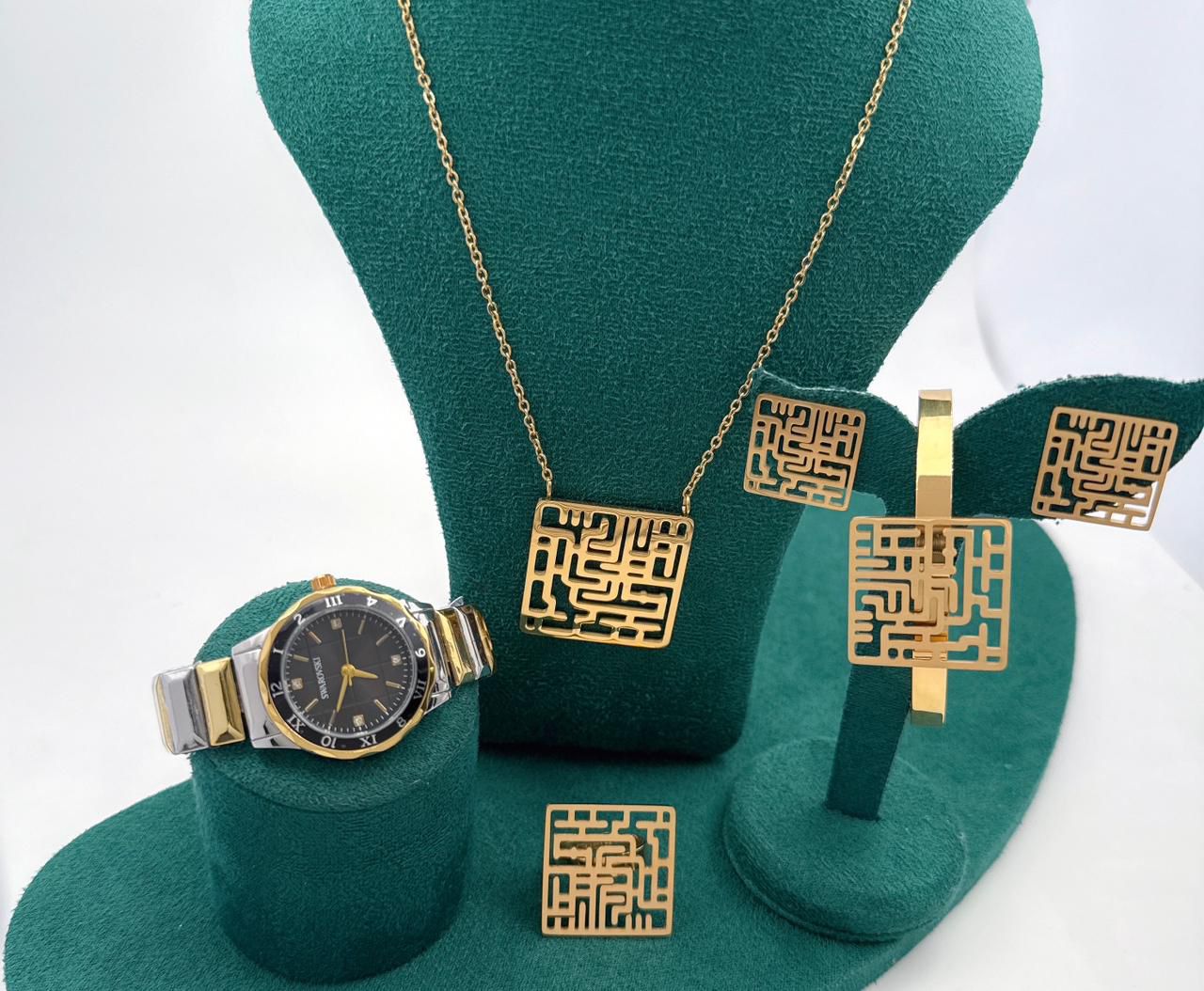 Premium Stainless Steel Watch - Classic Analog Timepiece with Date Display