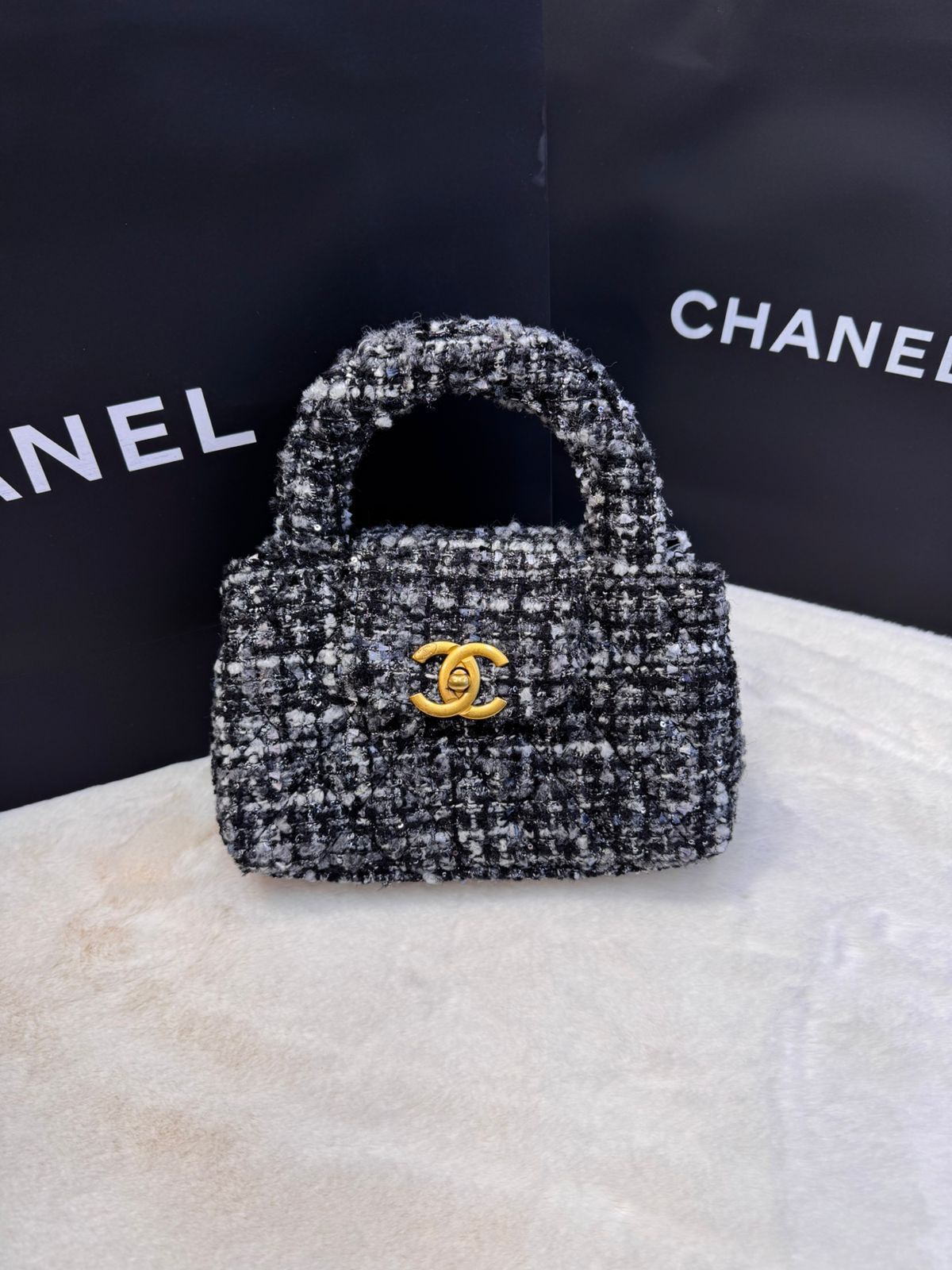 Best Branded Bags for Ladies Luxury Genuine Leather Tote Bag for Women, Embossed Floral Handbag, Elegant Shoulder Bag , Black Designer Purse, Office Bag, Gift for Her Velinor Leather