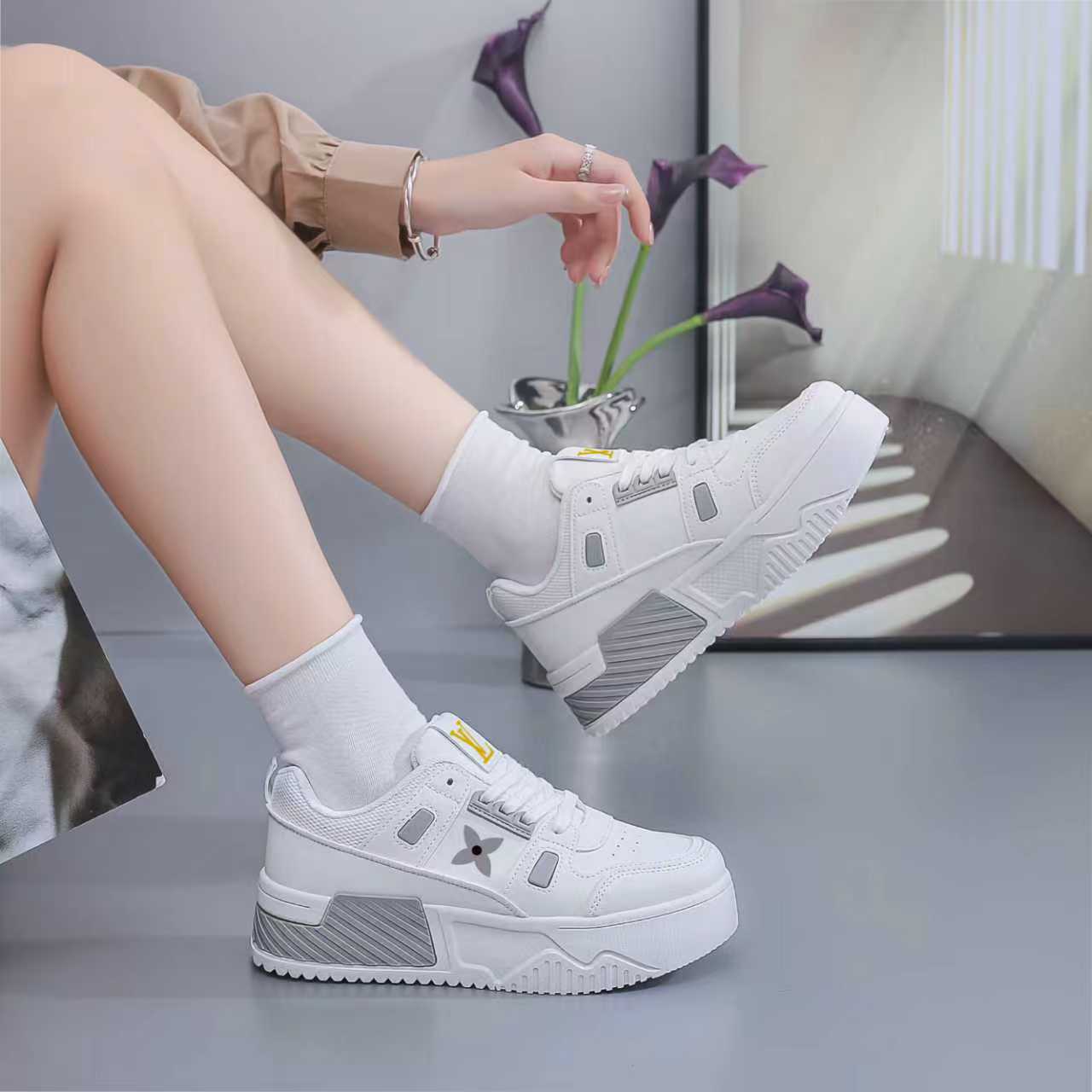 New Balance Men's 608 V5 Casual Comfort Cross Trainer Best Quality shoes