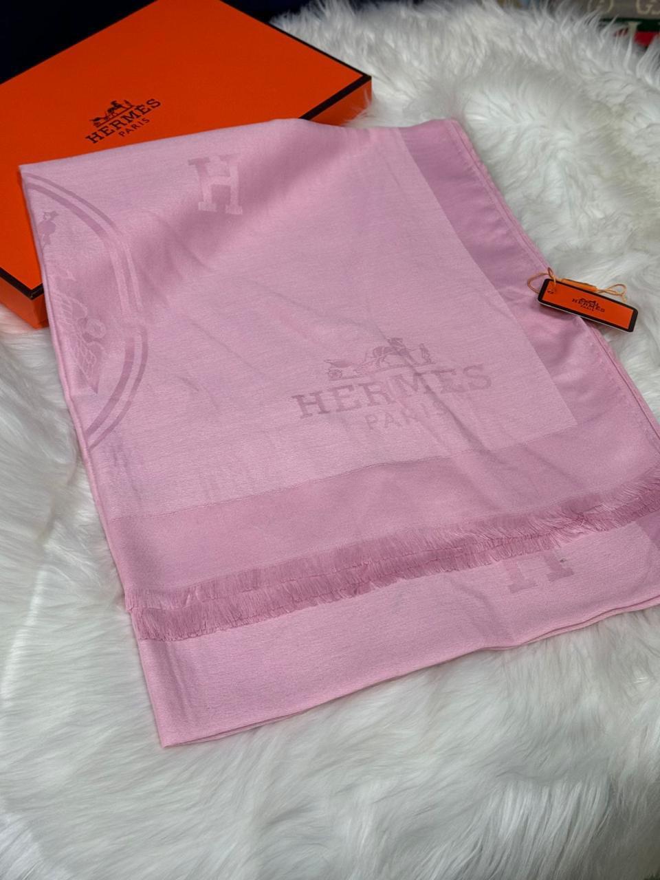 YSense Winter Scarf for Women, Fashion Long Plaid Scarves Warm Big Tartan Blanket Wrap Shawl Ladies Gifts