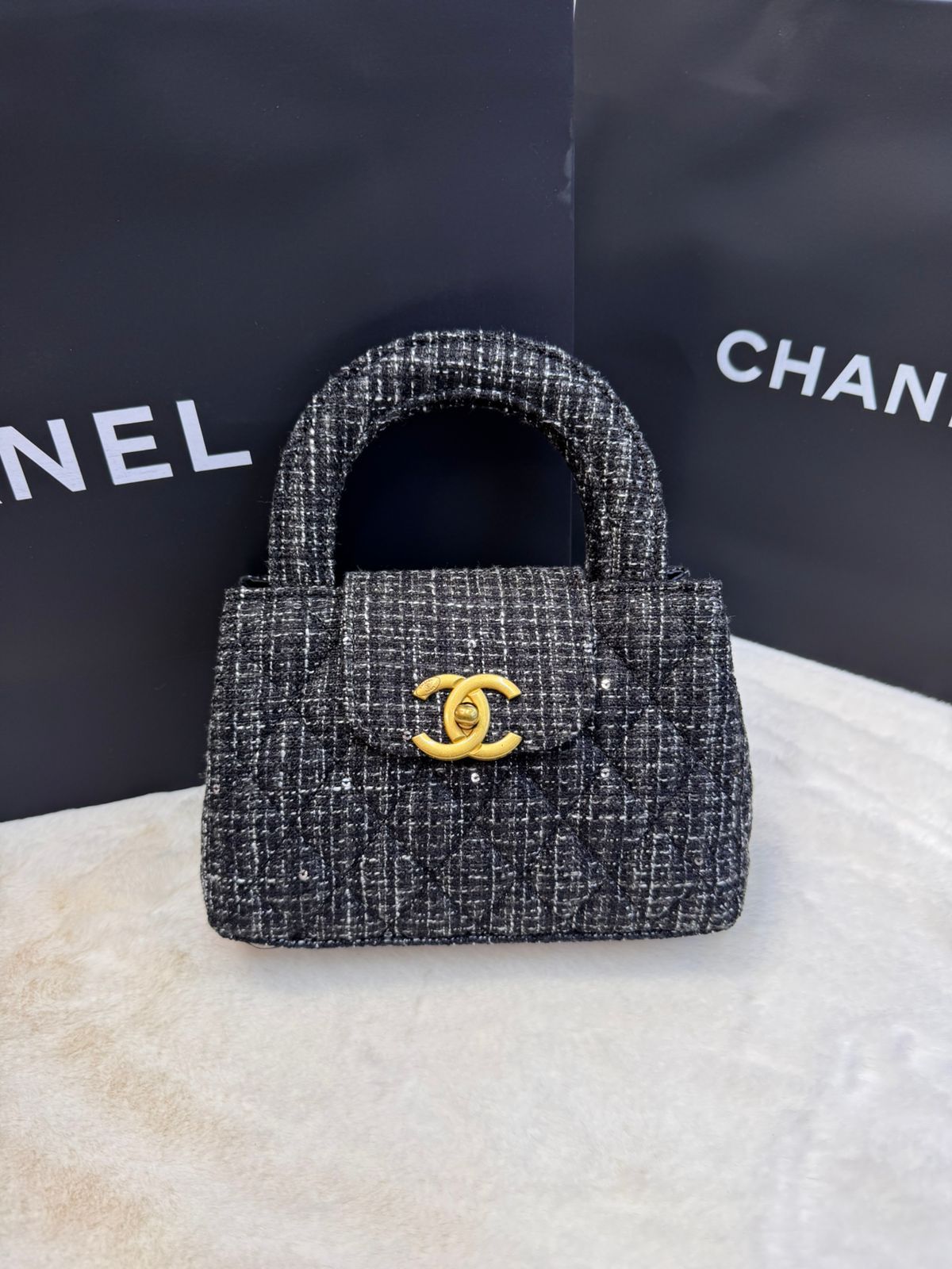 Best Branded Bags for Ladies Luxury Genuine Leather Tote Bag for Women, Embossed Floral Handbag, Elegant Shoulder Bag , Black Designer Purse, Office Bag, Gift for Her Velinor Leather